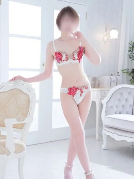 ももえ - 写真3枚目