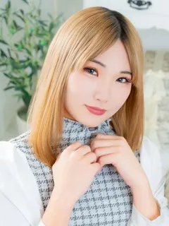  ふたば(23歳)(T:170cm,T:170cm,B:82cm(Aカップ),W:58cm,H:86cm) - 写真