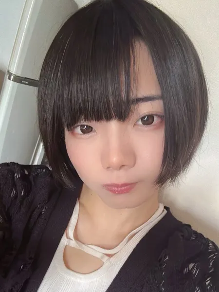 神楽ゆら - 写真3枚目