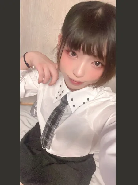 七瀬すず - 写真2枚目