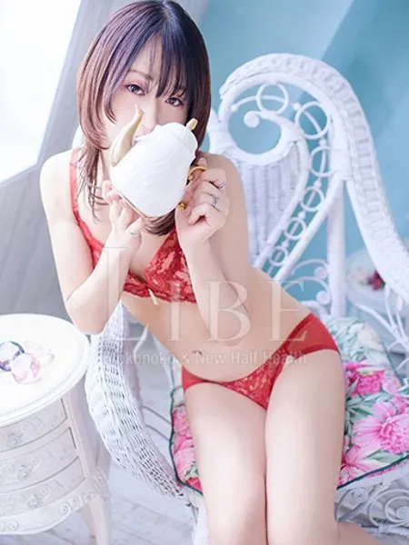霧島ゆい - 写真3枚目