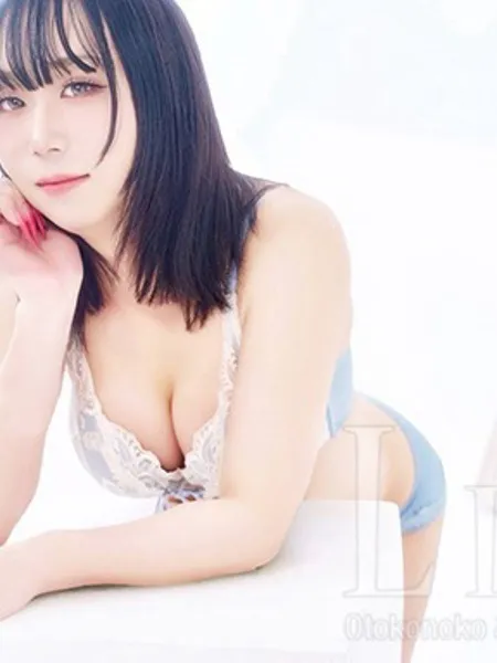 霧島ゆい - 写真2枚目
