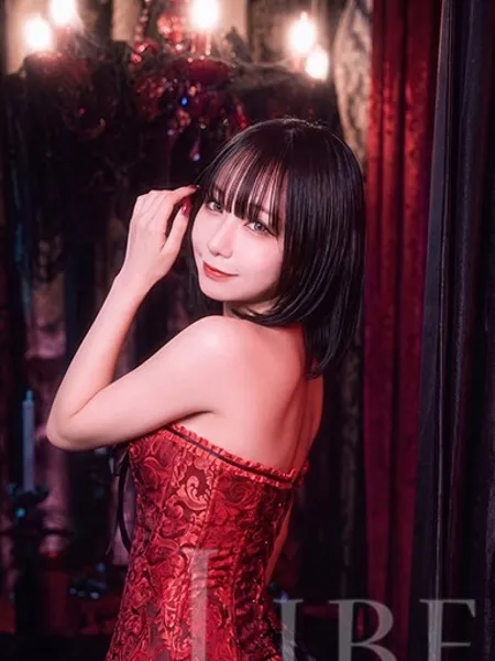 霧島ゆい - 写真3枚目