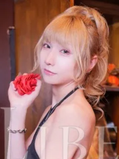  淡雪ミント(22歳)(T:163cm,T:163cm,B:78cm(Aカップ),W:58cm,H:80cm) - 写真
