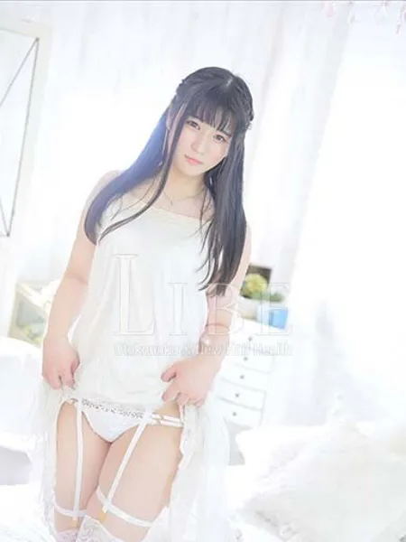 琴乃葉かなで - 写真2枚目