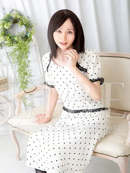 世阿空理 - 写真4枚目