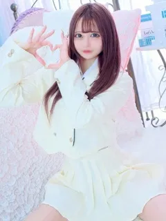 淡路町風俗- なぎさ(19歳)(T:160cm,T:160cm,B:85cm(Eカップ),W:56cm,H:85cm) - 写真