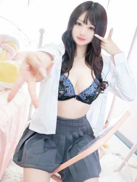 えれな - 写真4枚目