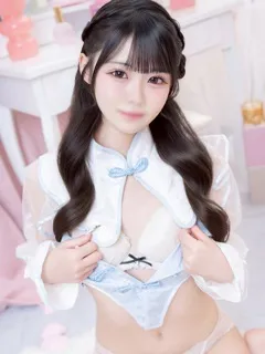  もあ(19歳)(T:155cm,T:155cm,B:83cm(Cカップ),W:53cm,H:83cm) - 写真