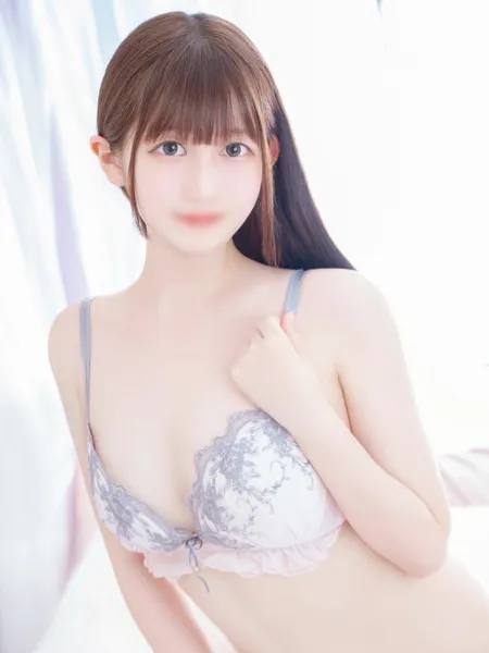 えみり - 写真4枚目