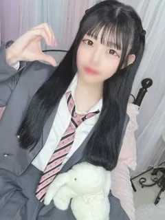 ちの(20歳)(T:161cm,T:161cm,B:86cm(Eカップ),W:54cm,H:85cm) - 写真