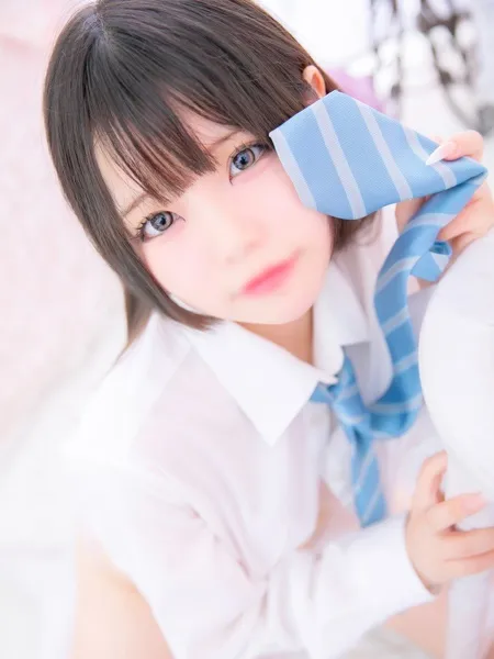 ひなの - 写真3枚目