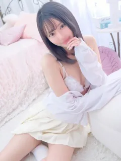  るり(18歳)(T:157cm,T:157cm,B:83cm(Cカップ),W:54cm,H:82cm) - 写真