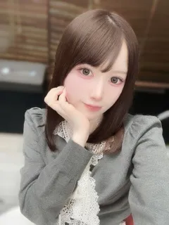 みれい(20歳)(T:150cm,T:150cm,B:87cm(Eカップ),W:53cm,H:86cm) - 写真
