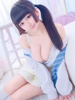  なの(19歳)(T:142cm,T:142cm,B:87cm(Fカップ),W:55cm,H:84cm) - 写真