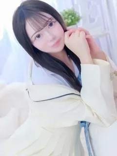 淡路町風俗- ろあ(19歳)(T:161cm,T:161cm,B:83cm(Cカップ),W:55cm,H:85cm) - 写真