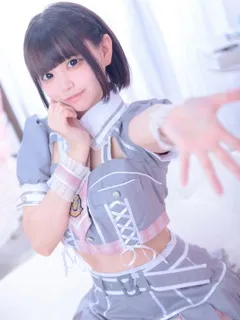  りま(19歳)(T:160cm,T:160cm,B:87cm(Fカップ),W:54cm,H:84cm) - 写真