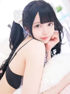  ねぼけ(20歳)(T:169cm,T:169cm,B:84cm(Dカップ),W:55cm,H:84cm) - 写真