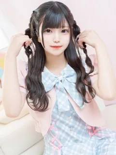 淡路町風俗- なこ(18歳)(T:154cm,T:154cm,B:85cm(Eカップ),W:55cm,H:83cm) - 写真