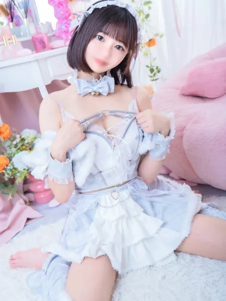 なお - 写真1枚目