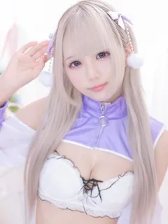  さり(18歳)(T:159cm,T:159cm,B:83cm(Cカップ),W:54cm,H:83cm) - 写真