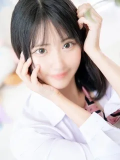  るりか(18歳)E+アイドルスクール(デリヘル) - 写真