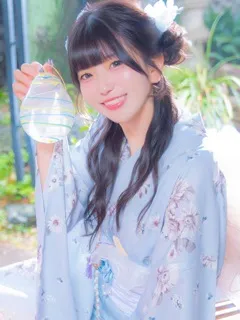 一瞬で虜★素人エロカワ娘 あんず(20歳) - 写真