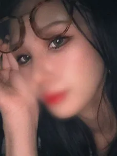  えみり(21歳)ガチカワイイ(デリヘル) - 写真