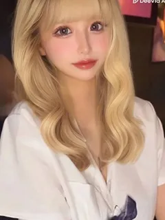  まゆ(19歳)ガチカワイイ(デリヘル) - 写真