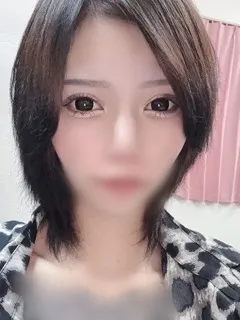  みやび(20歳)ガチカワイイ(デリヘル) - 写真