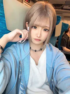  さじゅな(22歳)ガチカワイイ(デリヘル) - 写真