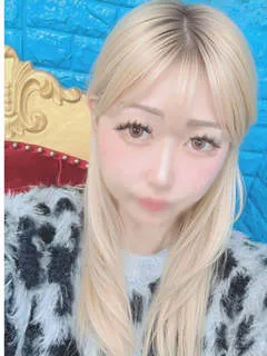  ゆめ(19歳)(T:163cm,T:163cm,B:83cm(Cカップ),W:57cm,H:82cm) - 写真