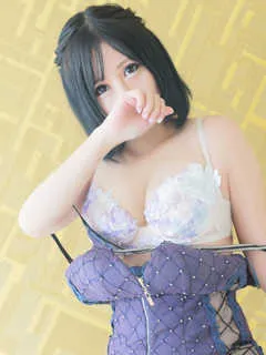  七星　エレン(24歳)ガチ妻コレクション(ホテヘル) - 写真