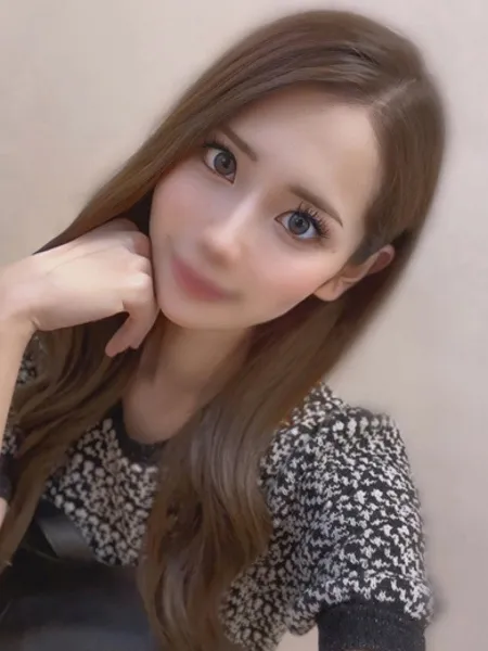 戸倉　みれい - 写真1枚目
