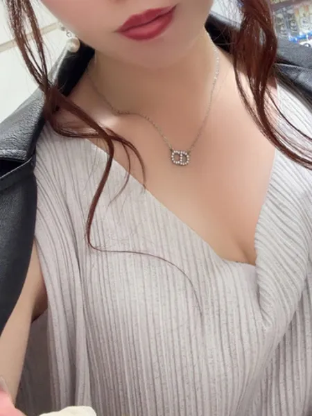 緒方 ゆづき - 写真1枚目