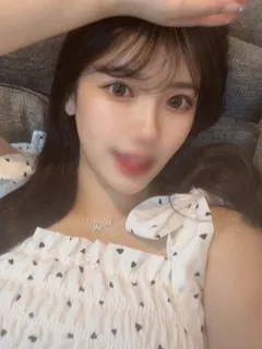  海老原　りか(24歳)ガチ妻コレクション(ホテヘル) - 写真