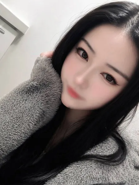 ゆら - 写真1枚目