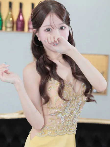 ヒメナ - 写真2枚目