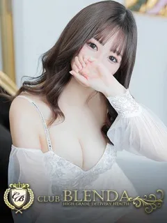 大人の色香溢れる淑女 平等院かずは(23歳)ブレンダ梅田北(デリヘル) - 写真