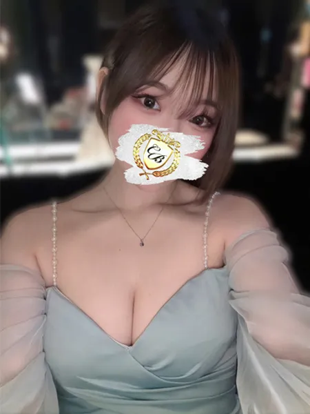 神崎いろは - 写真2枚目