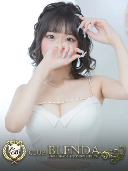 神崎いろは - 写真1枚目