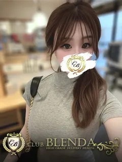  青山るる(20歳)ブレンダ梅田北(デリヘル) - 写真