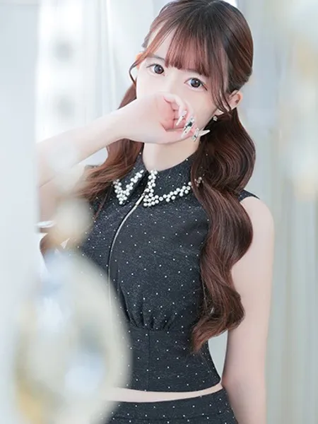 望月もな - 写真2枚目