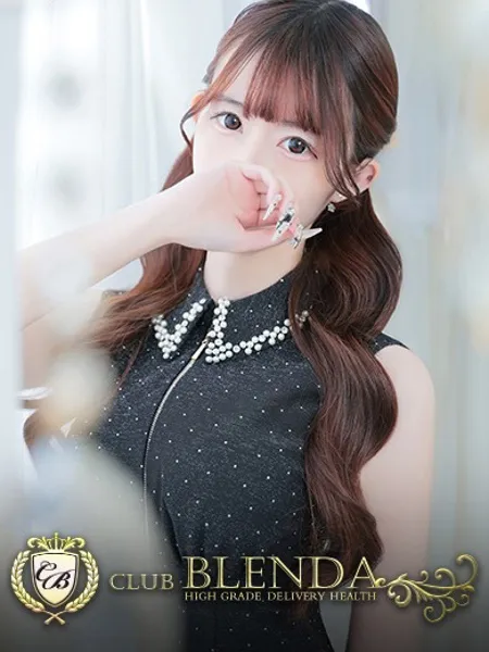 望月もな - 写真1枚目