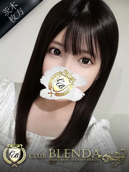 水瀬　ゆい - 写真1枚目