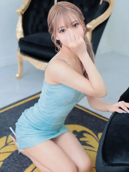 朝比奈　ローラ - 写真2枚目