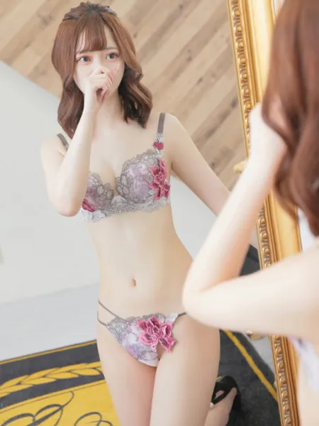 戌神 みあ - 写真5枚目