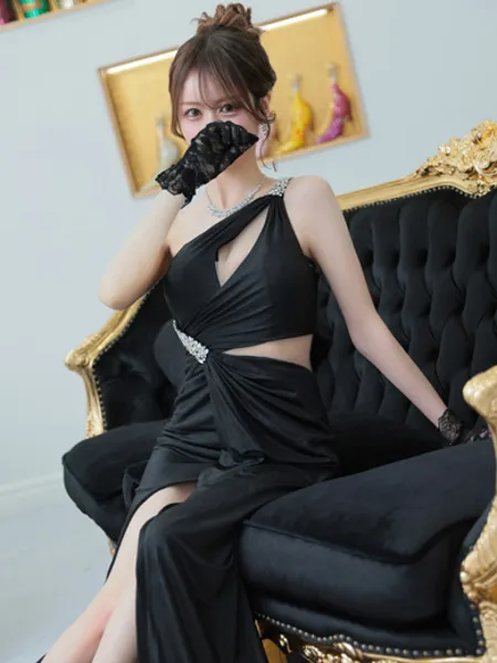 皇 エレン - 写真2枚目