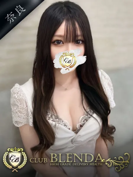 黒咲 ゆりあ - 写真1枚目