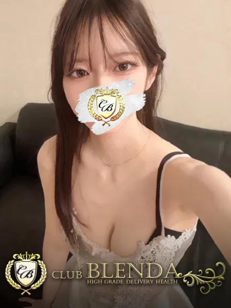 成瀬ひとみ - 写真1枚目